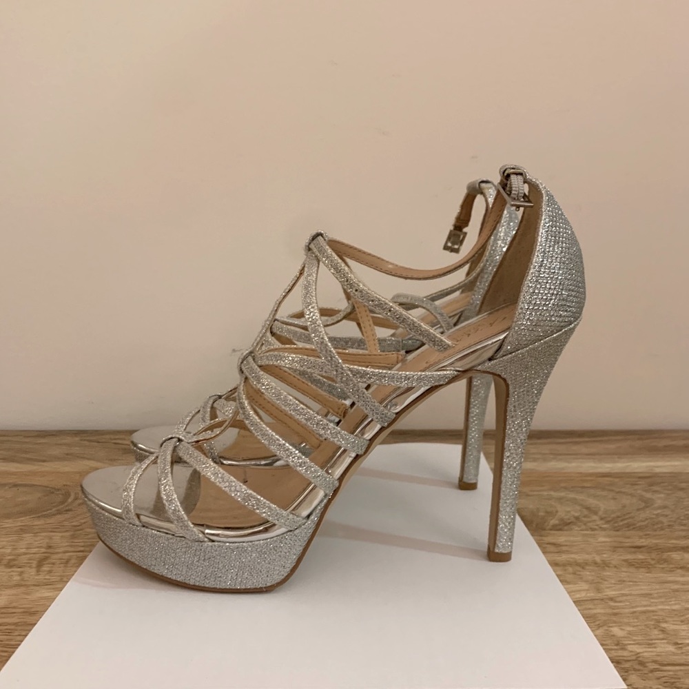 “Jewel” by Badgley Mischka heels, silver